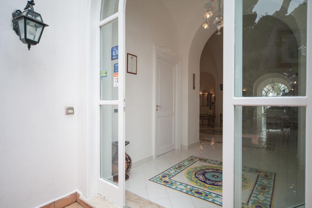 Villacore Capri Eksteriør billede